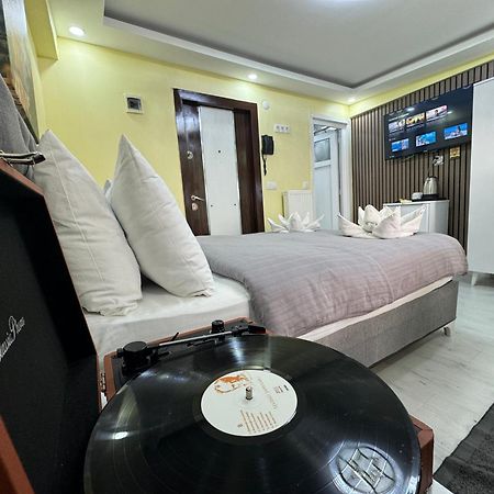 Ozer Hotel & Apartments Стамбул Екстер'єр фото